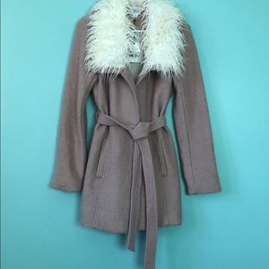 SomeDays Lovin Woman’s Small Coat